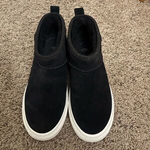 UGG Women's Alameda Mini Boots in black suede with a white sole